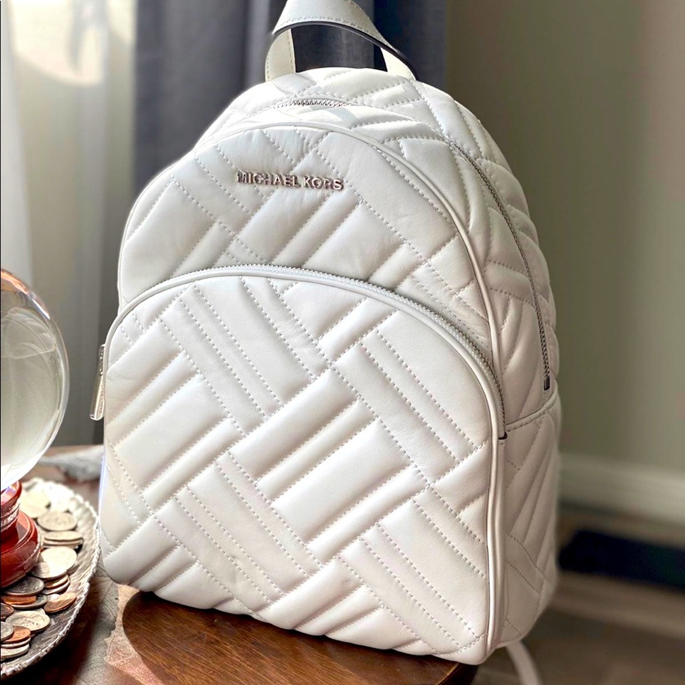 🌸MICHAEL KORS ABBEY BACKPACK NWT🌸